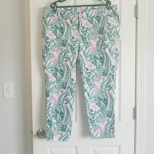 Tropical Print Ankle Pants